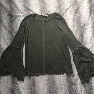 Green Flare Sleeve top